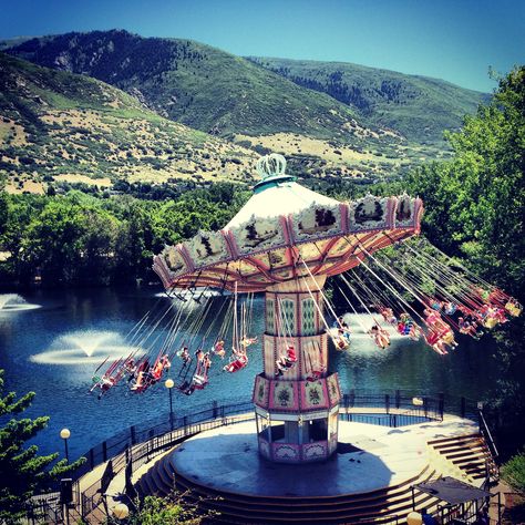 Lagoon Amusement park in Farmington, Utah. Lagoon Amusement Park, Amusement Park Aesthetic, Lagoon Park, Farmington Utah, Amusement Park Outfit, Park Aesthetic, Abandoned Amusement Parks, Amusement Park Rides, Summer Dream