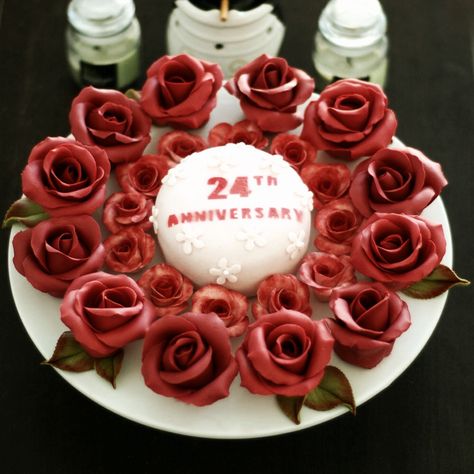 24th anniversary cake with 24 roses for my customer...from last years(2013)....in side of the big rose got vanilla cake .....yummmmy 24th Anniversary Cake, Anniversary Theme Cake, Happy 24th Anniversary, Anniversary Theme, 24th Anniversary, Ganpati Bappa Wallpapers, Happy Anniversary Cakes, Rose Got, Theme Cake