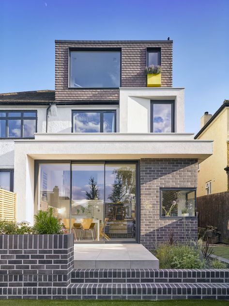 Two storey extension with white render on the rear of a traditional property in London 1930 Loft Conversion, 1930s Semi Detached House Extension, Internal Glazing, Semi Detached House Extension, Glass Roofs, 1930s House Extension, 1930s Semi Detached House, Dormer Ideas, 1930s Semi