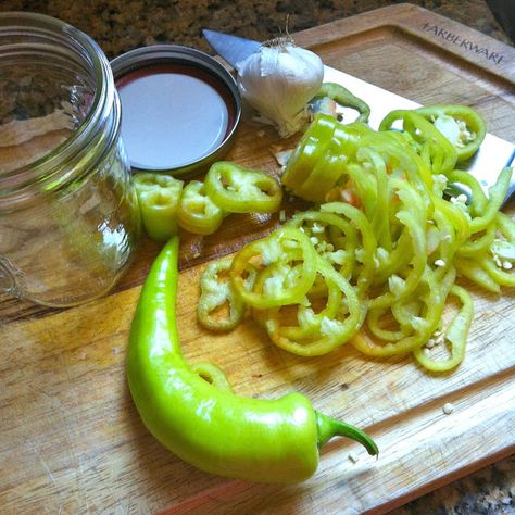 Marinated Banana Peppers, Preserving Sweet Banana Peppers, Pickled Sweet Banana Peppers, Pickled Sweet Banana Peppers Recipe Canning, Fermented Banana Peppers, Picked Hot Banana Peppers, Street Corn Recipe, Canning Vegetables, Cooking Sauces