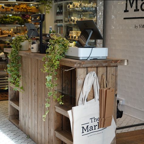 Rustic-wooden-Counters Rustic Retail Display Ideas, Market Signs Business, Coffee Bag Display Ideas, Product Display Retail Shelving, Diy Store Display Ideas Retail, Cafe And Retail Shop, Deli Decor Ideas, Farm Store Interior, Small Shop Counter Ideas