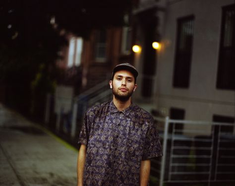 Nick Hakim. Incredible voice. Gotta catch him live soon! All About Music, Marvin Gaye, Soul Music, Music Album, I Don T Know, New Music, Good Music, Musician, Casual Button Down Shirt