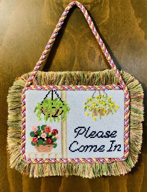 Door hanger needlepoint canvas with hanging baskets, finished with mixed pastel fringe & cord. Canvas #54555, by Susan Roberts from Stitch Therapy Needlepoint. Cross Stitch Pillow, Perforated Paper, In Door, Needlepoint Stitches, Needlepoint Designs, Needle Point, Applique Patterns, Needlepoint Canvases, Canvas Designs