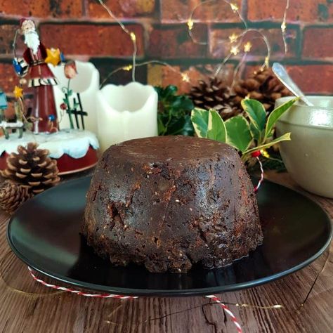 Gluten Free Christmas Pudding Recipes, Gluten Free Xmas, Traditional Christmas Pudding Recipe, Gluten Free Christmas Pudding, Plum Pudding Recipe, Traditional Christmas Pudding, Christmas Fruit Cake, Christmas Pudding Recipes, Xmas Pudding