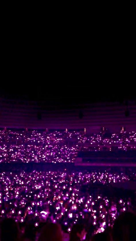 Blackpink Lightstick Wallpaper, Black Pink Lightstick, Crowd Wallpaper, Pink In Concert, Concert Crowd, Power Wallpaper, Sunflower Cards, Pink Ocean, Iphone Lockscreen Wallpaper