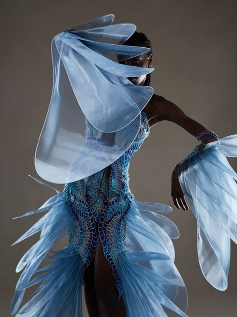 Collection | Earthrise | Collections | Iris van Herpen Runway Behind The Scenes, Fish Fashion, Sustainable Fashion Designers, Fish Dress, Ocean Fashion, Iris Van Herpen, Carlo Scarpa, The Atelier, Futuristic Fashion