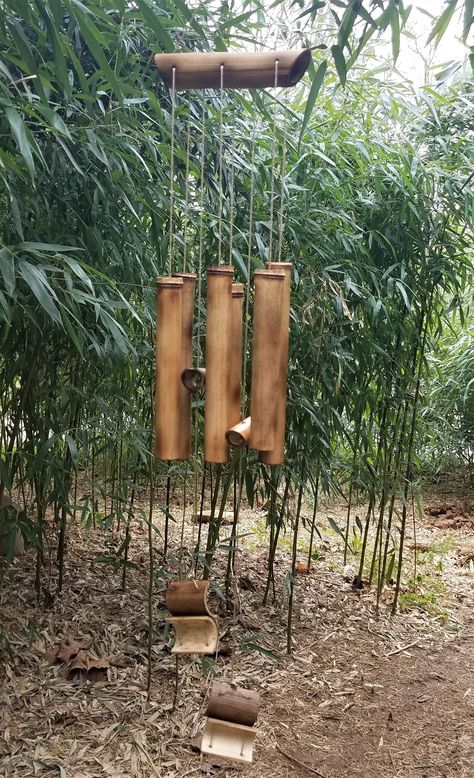 Bamboo Windchime, Bamboo Chimes, Bamboo Arbor, Carillons Diy, Wind Chimes Homemade, Bamboo Diy, Bamboo Wind Chimes, Outdoor Restaurant Design, Tropical Countries