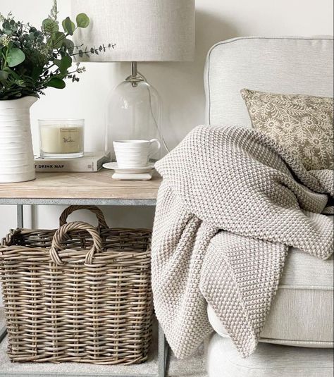 Neutral Living Room Ideas Cozy, Neutral Living Room Area Rugs, End Table Decor Living Room With Lamp, Snug Living Room Ideas, Snug Inspiration, Living Room Side Table Ideas, Basic Home Decor, Create Pin, My Last Day