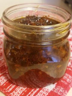 Bless My Heart I Married A Yankee: DELICIOUS MAPLE BACON JAM Apple Maple Bacon Jam, Maple Bacon Jam Recipe, Maple Bacon Jam, Bacon Tomato Jam, Bacon Jam Recipe, Dump Recipes, Homemade Pantry, Apple Maple, Tomato Jam