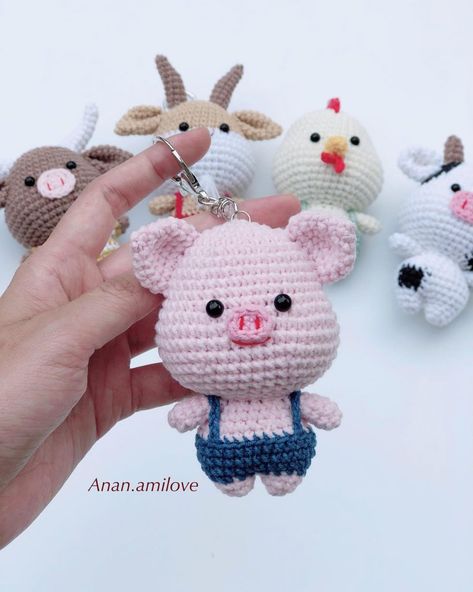 Free Crochet Amigurumi Patterns, Crochet Farm Animals, Pig Crochet, Crochet Amigurumi Patterns, Free Crochet Amigurumi, Crochet Pig, Crochet Snowman, Crochet Keychain Pattern, Crochet Animals Free Patterns