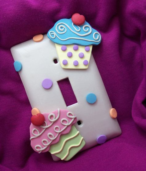 Cupcake Kitchen Decor, Disney Kitchen Decor, Pretty Cupcakes, Cupcake Shops, Love Cupcakes, Cute Cupcakes, Light Switch Plate Cover, Polymer Clay Projects, Light Switch Plates