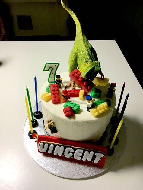 Jurassic Lego Cake, Lego Jurassic Park Cake, Lego Dinosaur Birthday Party, Jurassic World Lego Cake, Dinosaur Lego Birthday Party, Lego Dinosaur Cake, Jurassic World Lego Party, Lego Dinosaur Party, Jurassic World Cake Topper