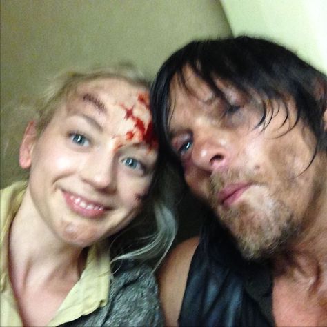 Glenn Y Maggie, The Walkind Dead, Beth Greene, Twd Funny, Kore Ulzzang, Twd Memes, Twd Cast, Emily Kinney, Walking Dead Cast