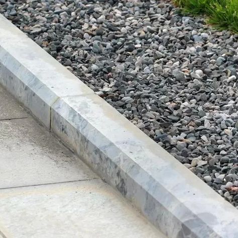 How to Install Garden Edging | Simply Paving Concrete Border, Garden Bed Edging, Garden Edging Stones, Concrete Bed, Edging Stones, Laid Edges, Patio Slabs, Gravel Driveway, Edging Ideas