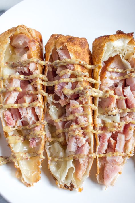 Ham And Egg Roll Ups, Ham And Cheese Eggrolls, Easy Ham And Cheese Roll Ups, Ham And Cheese Egg Bake Crescent Rolls, Ham Egg And Cheese Roll Ups, Ham Egg And Cheese Pockets, Eggroll Recipes, Pork Sandwiches, Croque Madame