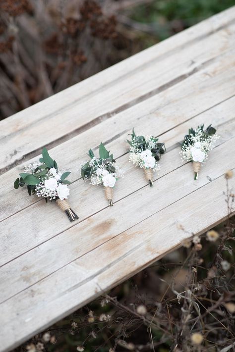 White Buttonhole, White Rose Corsage, Green Boutonniere, Groom's Boutonniere, Flower Garland Hair, Buttonhole Flowers, Flower Head Wreaths, Bridal Flower Headband, White Boutonniere