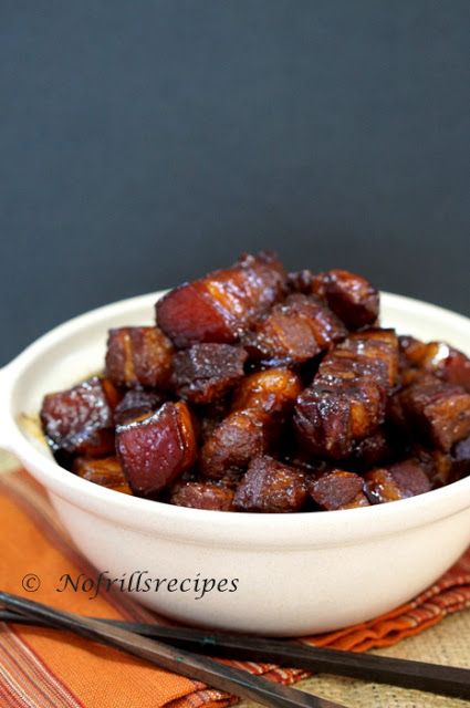 Shanghai Braised Pork Belly ~ 上海紅燒肉 Cauliflower Recipes Low Carb, Buckwheat Pasta, Diet Pasta, Confinement Food, White Rice Recipes, Food Entrees, Braised Pork Belly, Rice Recipes For Dinner, Cauliflower Rice Recipes