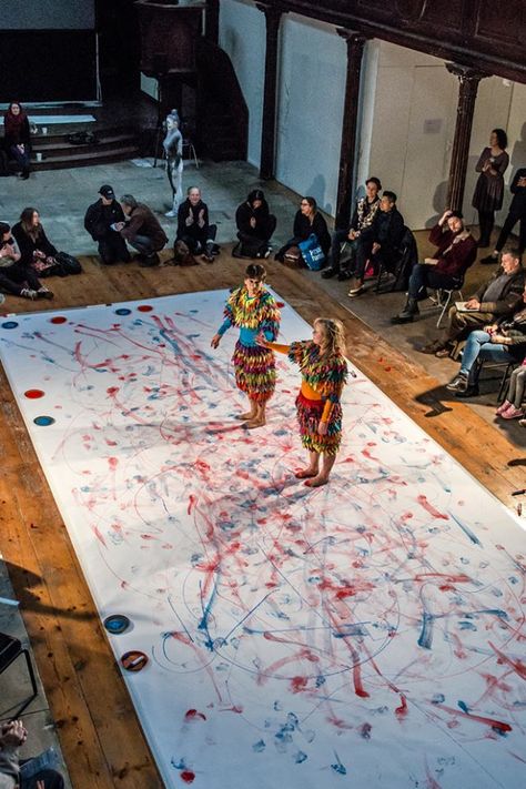 Contemporary Dance Performance, Live Painting Performance, Performance Art Ideas, Preformance Art, Performance Painting, Moving Art, Art Performance, Dancing Drawings, Watership Down