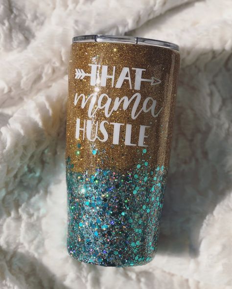 Glitter Tumbler | DIY Tumbler | Tumbler Gifts Tumbler Craft Room Ideas, Glitter Tumbler Diy, Tumbler Gift Ideas, Tumblers Ideas, Craft Room Ideas, Diy Tumbler, Diy Glitter, Diy Tumblers, Tumbler Gift