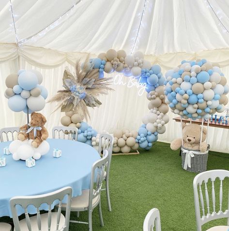 Air Ballons Decoration, Aqeeqah Decoration, Aqeeqah Party Ideas, Baby Boy Christening Decorations, Christening Themes, Theme Bapteme, Ideas Bautizo, Gender Reveal Baby Shower Themes, Classy Baby Shower