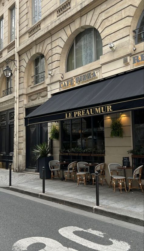 Bistro Restaurant Design, Cafe Exterior, European Cafe, Bistro Restaurant, Storefront Design, Mega Mansions, Money Design, Architecture Design Sketch, Parisian Life