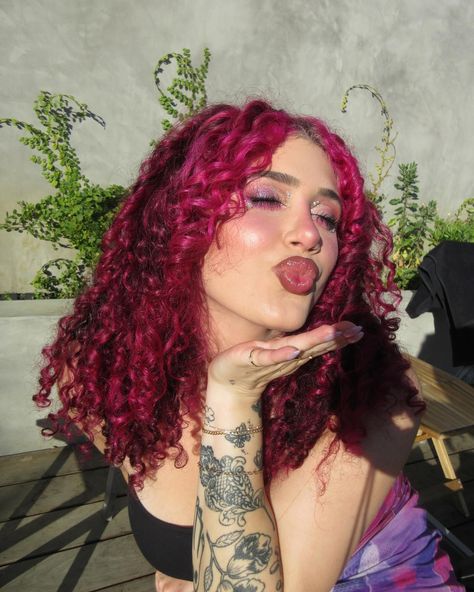 kisses from ur fave curly haired bestie💌✨💖 - - thank you @overtonecolor for the BEST time❤️‍🔥 #pinkcurlyhair #pinkcurls pink curly hair, pink curls, curlspo, curly hair inspo, vivid curls, magenta hair Red And Pink Curly Hair, Curly Dyed Hair Natural Curls Pink, Magenta Curly Hair, Chocolate Curly Hair, Pink Curly Hair, Curly Hair Inspo, Pink Curls, Hair Change, Magenta Hair