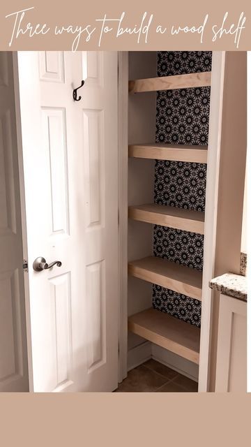 Linen Closet Upgrade, Small Linen Closet Makeover, Bathroom Closet Shelving, Linen Closet Bathroom, Easy Closet Shelves, Linen Closet Shelves, Linen Closet Makeover, Storage Closet Shelving, Small Linen Closets