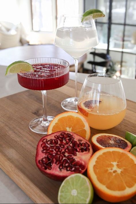 Looking for some alcohol-free drink ideas? I've got you covered. If you're like me being pregnant & still craving something fancy to sip, here are 3 amazing and festive non-alcoholic mocktail recipes for yourself or to serve at your next Christmas party & beyond. These recipes are low sugar, skinny & easy from Ginger Lime, Holiday Red, and Orange Citrus. | SBK Living Pom Wonderful, Entertaining Appetizers, Alcohol Free Drinks, Mocktail Recipes, Orange Citrus, Holiday Favorite Recipes, Being Pregnant, I'm Pregnant, Mocktail Recipe