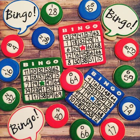 Bingo Cookies Decorated, Bingo Cookies, Bingo Dauber, Cookie Inspiration, Bingo Cards, Bingo, Sugar Cookies, Cookie Decorating, Sugar Cookie