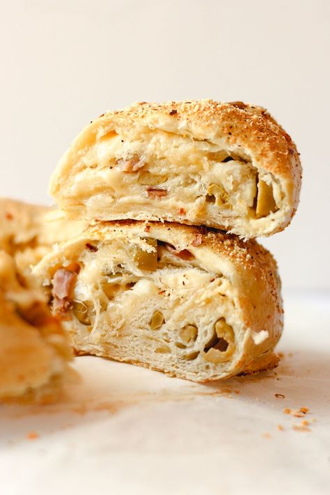 Asiago Cheese Bread, Italian Cheese Bread, Italian Stromboli, Pumpkin Bagels, Bread Wreath, Bread Dough Recipe, Spicy Cheese, Italian Meats, Bread Homemade