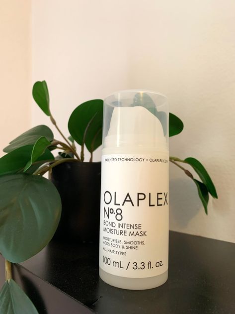 Olaplex's New Moisture Mask Worked Wonders on My Dry, Damaged Hair Olaplex Hair Mask, Hair Moisture Mask, Olaplex No 8, Moisture Hair Mask, Olaplex Products, Heat Spray, Egg Mask, Dead Hair, Moisture Hair