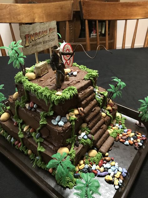 Indiana Jones Cake, Blackberry Vine, Indiana Jones Birthday Party, Indiana Jones Party, Rodjendanske Torte, Birthday Cake Kids, Indiana Jones, Creative Cakes, Cake Inspiration