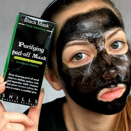 Time to say GOODBYE to unsightly blackheads and those painful masks that put you in dire straits! Our Blackhead Removing Mask penetrates deep into your skin's pores to thoroughly and safely remove the dirt and oils that cause blackheads. In addition, this black charcoal mask removes dead skin cells and tiny pores and it's easy to use. Black Charcoal Mask, Skin Peel, For Blackheads, Blackhead Remedies, Blackhead Mask, Skin Care Masks, Cleansing Mask, Glowing Face, Get Rid Of Blackheads