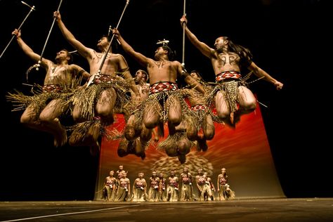 Maori Dancers Performing a Haka.   ** Is this at the Polynesian Cultural Centre? Haka New Zealand, Kapa Haka, Polynesian Dance, Ta Moko, Polynesian Cultural Center, Polynesian Islands, South Pacific Islands, Maori Art, Cultural Centre