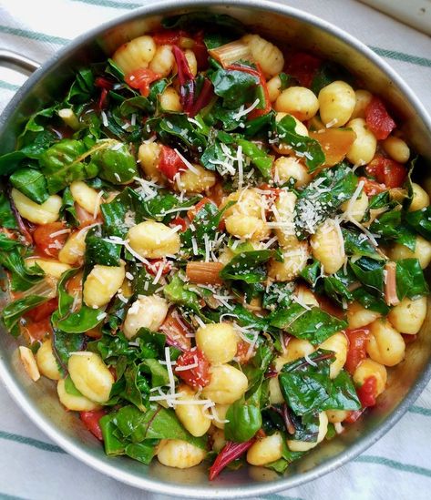 Gnocchi with Swiss Chard and Tomatoes — Ugly Vegan Kitchen Recipe For Gnocchi, Guyana Recipes, Boar Recipes, Recipes Gnocchi, Cocotte Recipes, Dysphagia Recipes, Boudain Recipes, Cardamon Recipes, Swiss Chard Recipes Easy