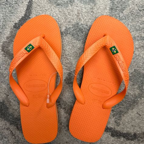 Havianas Flip Flop Sandals, Orange Summer Orange Flip Flops For Beach, Havaianas Flip Flops Aesthetic, Haviana Flip Flop, Orange Flip Flops, Orange Slip-on Flip Flops For Beach, Haviana Flip Flops Black, Picnic Ideas, Flip Flop, Flip Flop Sandals