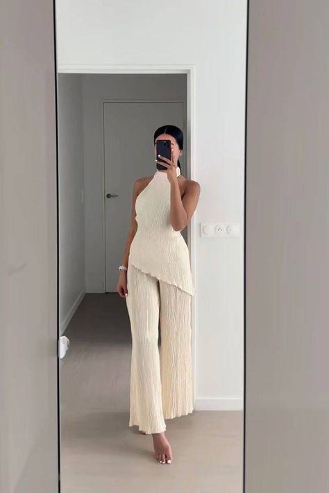 2 Piece Sets for Women Asymmetric Halterneck Neck High-waisted Silk-satin Pleated Top IT Girl 2025 Fashion Trend Modest Honeymoon Outfits, Elegant Outfit Classy Rich, Dubai Outfits, Classy Fits, Professional Outfits Women, Vacay Outfits, Modest Fits, Feminine Outfits, Looks Party