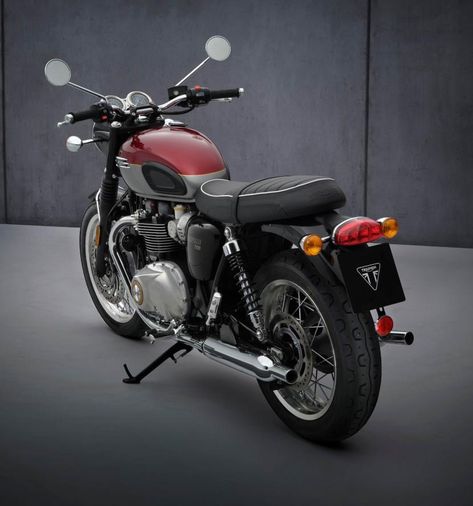 New Triumph BONNEVILLE T120 motorcycle for sale in Taunton, Somerset | Total Triumph Motorcycle Icon, Triumph Moto, Triumph Bonneville T120, Taunton Somerset, British Motorcycles, Aluminum Rims, Motor Bikes, Triumph Bonneville, Sports Bikes Motorcycles