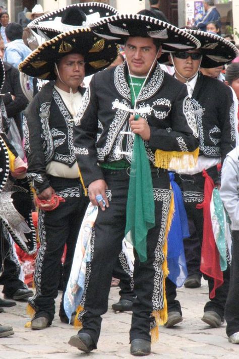 Mexico, traditional clothing of the Mexican cowboys of Jalisco Mexican Traditional Clothing, Men Dress Outfits, Mexican Dance, Spanish Clothing, Mexico Fashion, Outfits For Mexico, Mexican Men, Mexican Fashion, Mexico Culture