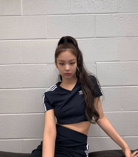 jennie instagram - Buscar no Twitter / Twitter Modern Boy Haircuts, Kim Hair, High Ponytail Hairstyles, Black Ponytail Hairstyles, Adidas Crop, High Ponytail, Kim Jongin, Jennie Lisa, Jennie Kim