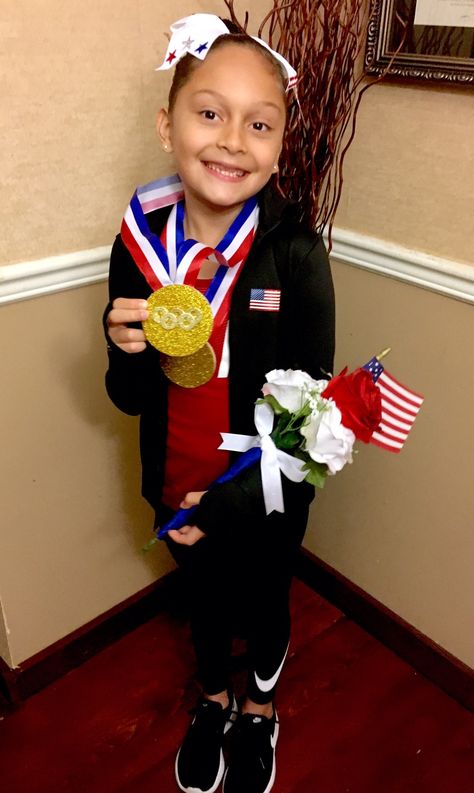 Career Day - Olympic Gold Medalist Olympic Dress Up Ideas Kids, Sports Day Costume, Teacher Dress Up For Kids, Olympic Costume Ideas, Career Day Costumes For Kids, Career Day Outfits, Olympics Costume, Olympic Theme Party, School Spirit Days