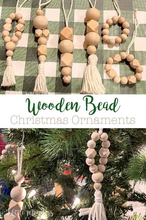 How To Make Wooden Beads, Wooden Bead Diy Craft Ideas, How To Make Beaded Ornaments, Diy Bead Ornaments Christmas, Diy Wood Bead Ornaments, Diy Bead Christmas Ornaments, Wooden Bead Ornaments Diy, Wood Bead Ornaments Diy, Bead Christmas Ornaments Diy