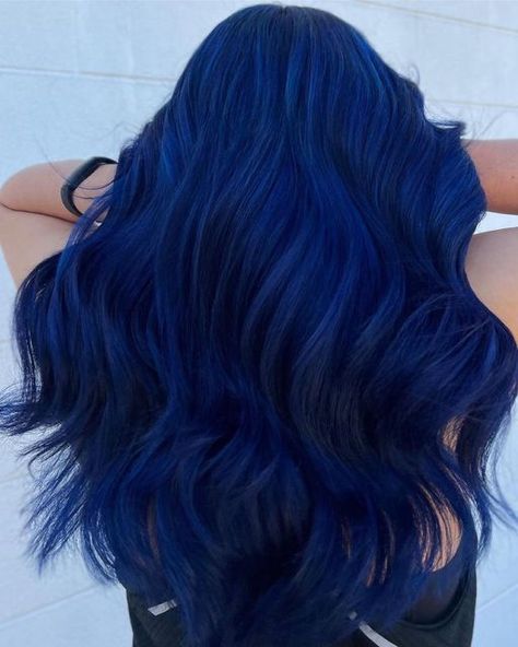 Sapphire Blue Hair, Midnight Blue Hair, Indigo Hair, Blue Hair Aesthetic, Dark Blue Hair, Hair Color Underneath, Dyed Hair Inspiration, Blue Highlights, Hair Aesthetic