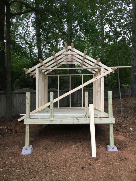 Easy To Build Playhouse, Diy Raised Playhouse, Elevated Tree House, Elevated Playhouse Plans, Wood Playhouse Plans, Playhouse Building Plans, Playhouse On A Hill, Two Story Playhouse Plans, Open Playhouse