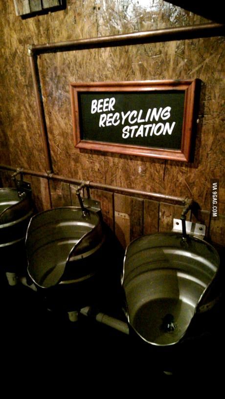 Men's bathroom in a local pub. Bar Bathroom Ideas, Ladies Toilet, Outside Toilet, Funny Bar Signs, Mens Bathroom, Recycling Station, Man Cave Bathroom, Restaurant Bathroom, Bar Tap