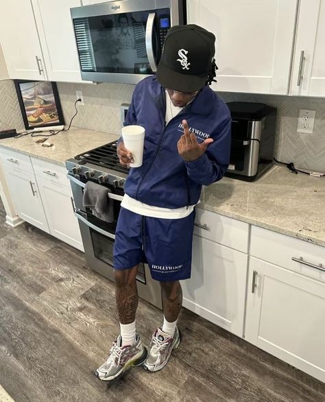 Asics Outfit Black Men, Balenciaga Runners Outfit Men, Asics Outfit Men, Balenciaga Runners Outfit, Hype Clothing Boys, Asics Outfit, Mens Fashion Aesthetic, Guys Fashion Swag, Runners Outfit