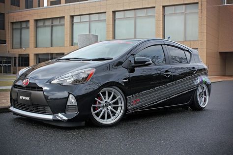 Work can make anything look good. Toyota Aqua Modified, Prius Mods, Toyota Prius Custom, Prius Custom, Toyota Aqua, Work Wheels, Mini Trucks 4x4, Hybrid Cars, Customized Cars