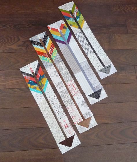 Beautiful little arrows (with a tutorial!) by Carla of Grace and Favour. Hexagon Quilting, Indian Quilts, Arrow Quilt, Row Quilts, Quilt Instructions, Southwest Quilts, Quilt Techniques, Strip Quilt, Feather Quilt