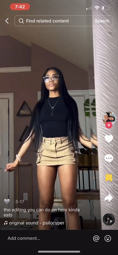 Khaki Mini Skirt Outfit Black Women, Outfits With Khaki Skirt, Khaki Skirt Outfits Black Women, Khaki Mini Skirt Outfit, Khaki Skirt Outfit, Khaki Skirt Outfits, 4s Outfit, Khaki Mini Skirt, Fashion School Outfits