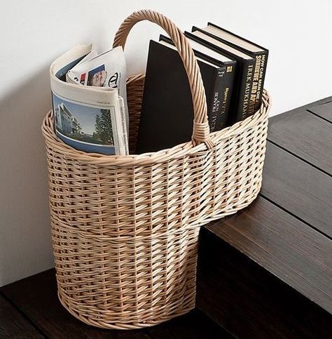 Stair basket: the answer for easily transporting things from floor floor. Having a "why didn't I think of this sooner?!" moment. Stair Basket, Organised Home, Clothes Racks, Newspaper Basket, Paper Weaving, Small Space Storage, Shoe Racks, Upcycled Home Decor, Creative Stuff